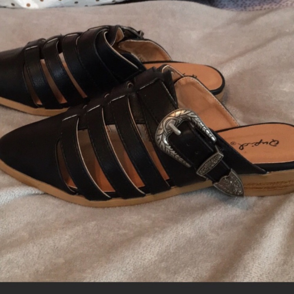 Black Mules